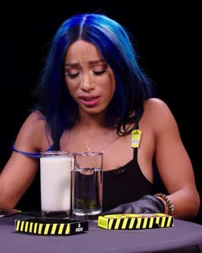 Mercedes Varnado/Sasha Banks on Hot Ones