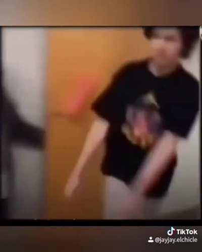 P j grupal en le baño