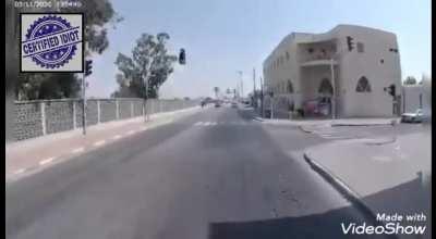 Red light, no turn right, sidewalk, one-way street... Certified idiot!
