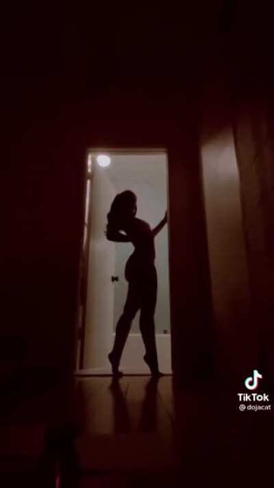 Doja’s Silhouette Challenge