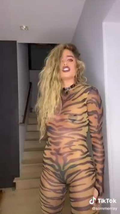 TikTok Gold 😍🍑