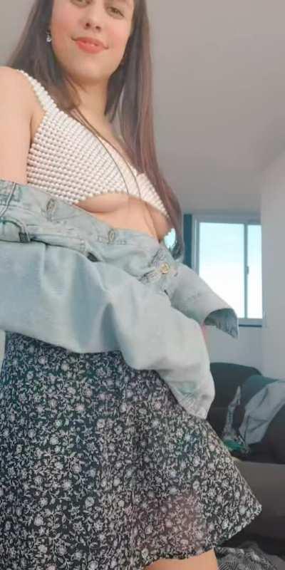 open your mouth wide, that's the first hole I like to train