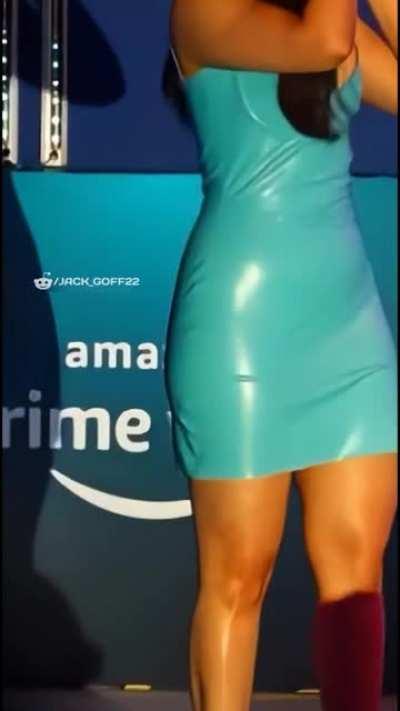 Tamannaah Bhatia 🎧🔥 [Join: r/TheBollywoodMilfs]