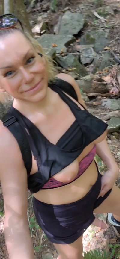 I wanna play boy 😋