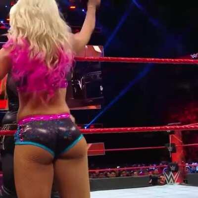 The best gif of Alexa´s ass