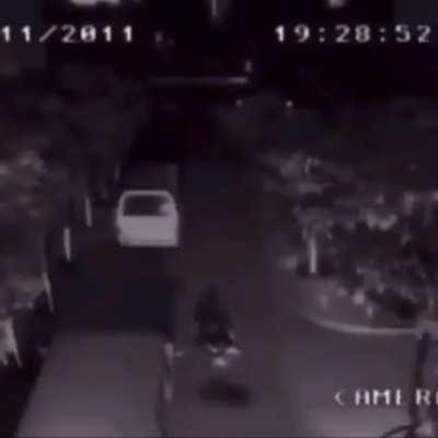 Y dicen que Dios no castiga 2 veces XD