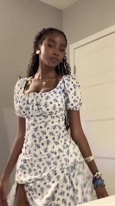 Hip Movement w/ Subtle Jiggles