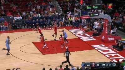 [Highlight] Rockets force the turnover then Sengun ally oops to KJ Martin on the other end