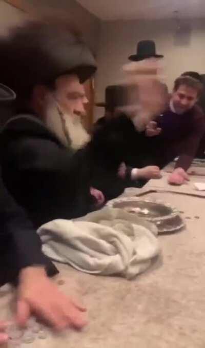 Rentoid finally paid up after I called the boys in blue ✊🏿. Bask in the money, boys.