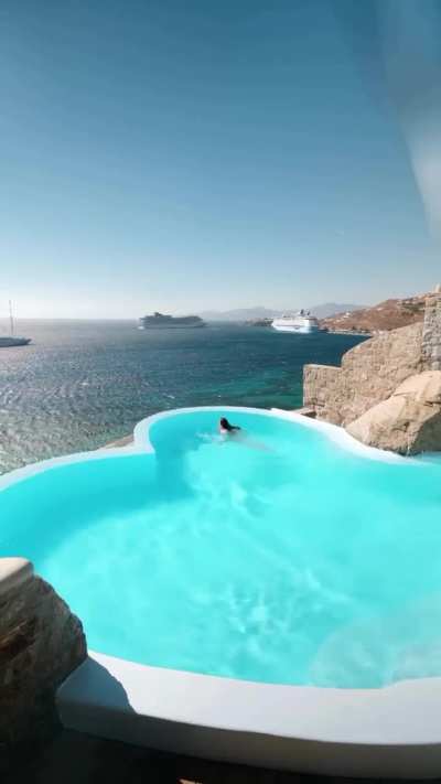 Clara Fernández - Spanish Pole Vaulter 