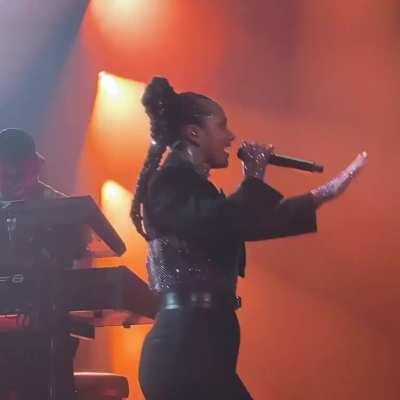 Alicia Keys (The Alicia + Keys Tour, Live in Luxembourg) - 1:1