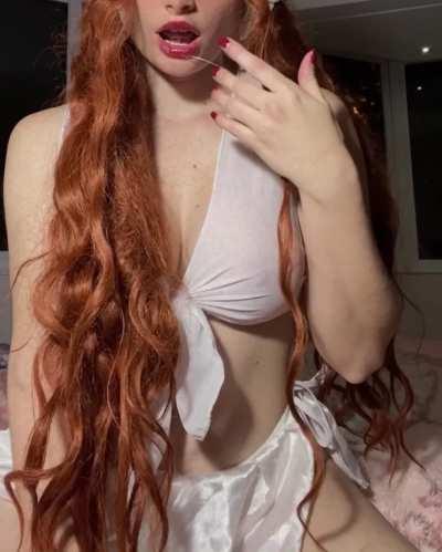 Please feed me, Daddy!