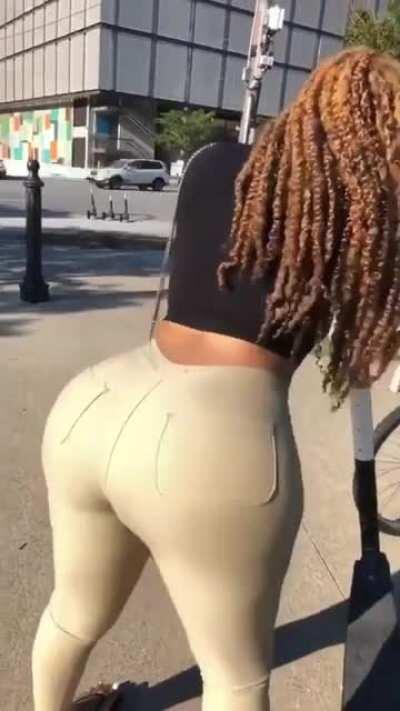Those Fucking Pants😩