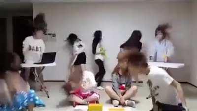 Silly TWICE videos are the best videos