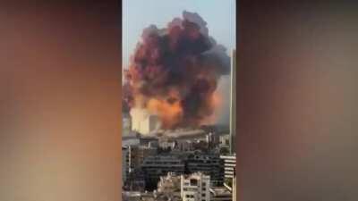 Deidara causando explosões até os dias de hoje