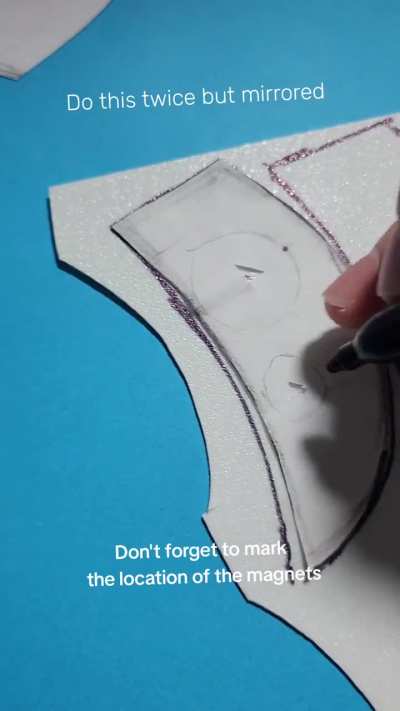 I made a tutorial for magnetic fursuit eyelids!