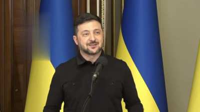 UA POV: Zelensky says “If it is possible to deal with dictators like that, just like that, then the U.S. knows what to do next.” After the U.S. removal of Maduro