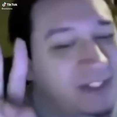 Do a cute pose yandev!