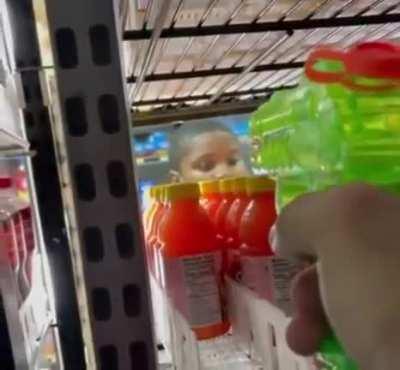 I don't know what is happening