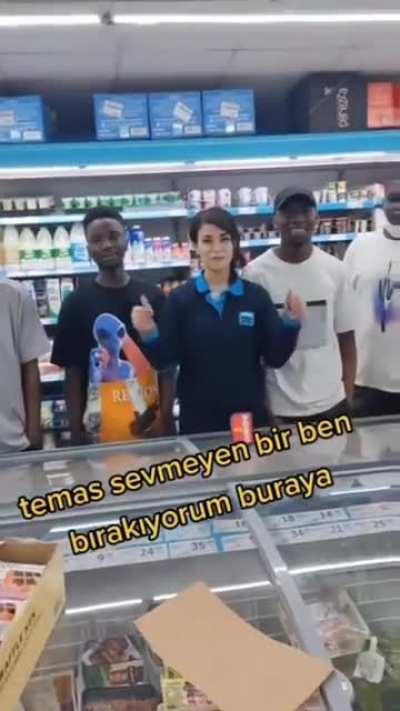 〜(￣▽￣〜)~(￣▽￣)~*(〜￣▽￣)〜