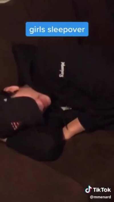 Someone invites me to sleep over