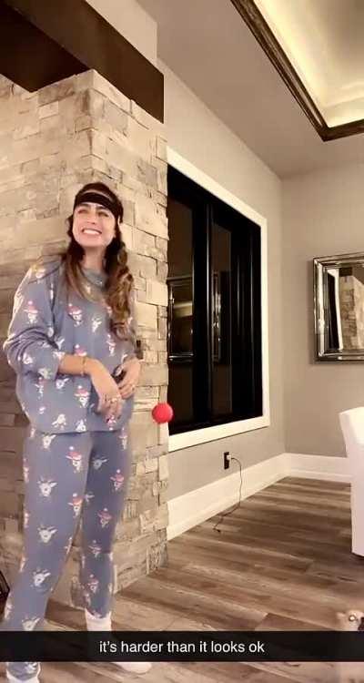 Thanksgiving time with family (Via Snap)