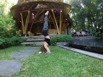 Retired Cheerleader Moves