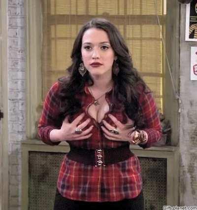 Kat dennings is such a hotty