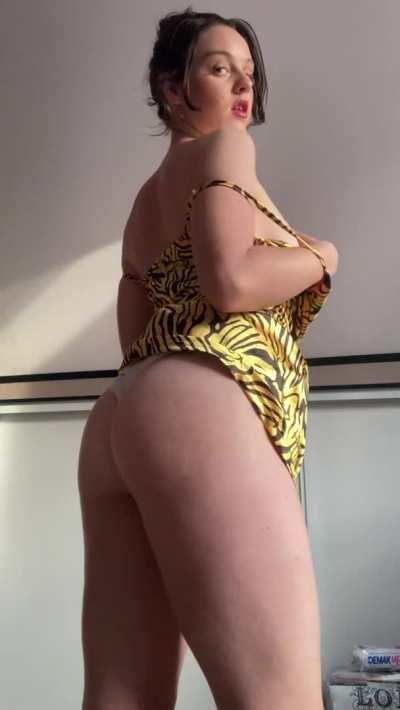 Are you bored stuck at home? Why not look at my ass for a bit?