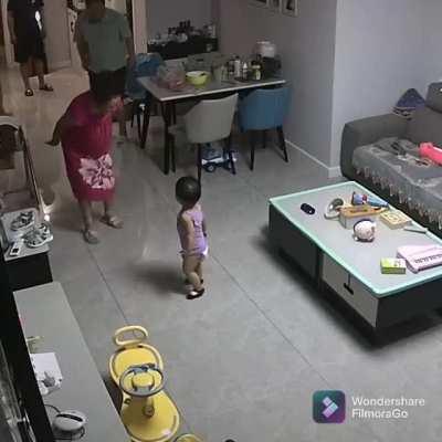 The whole family joining a ninja run training