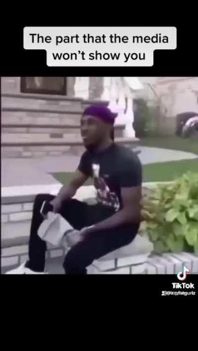 Lmao that’s it the video is just funny no title needed.