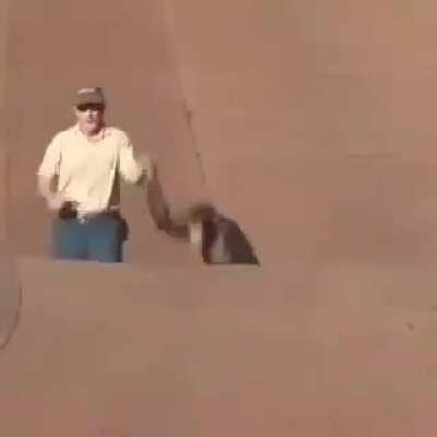 Denle upvote si quieren 5 subs gratis