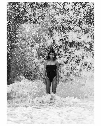 Crash around me. [Canon EOS 1V, 70-200mm f/2.8, Rollei Retro 80s]