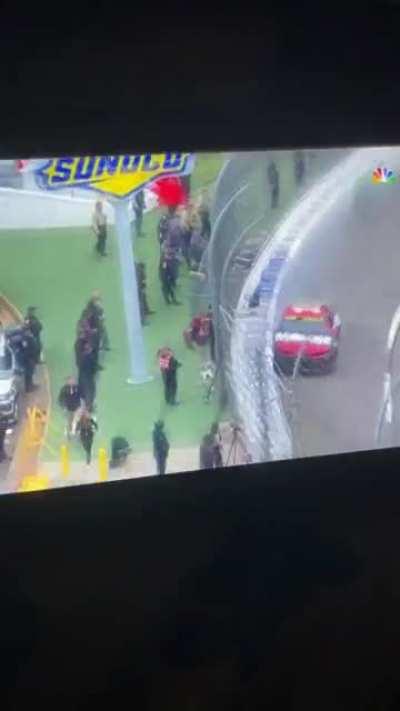 By performing this move, Ross Chastain picked up five positions on the last lap of this race, giving him the points needed to contend for a championship next week in Phoenix