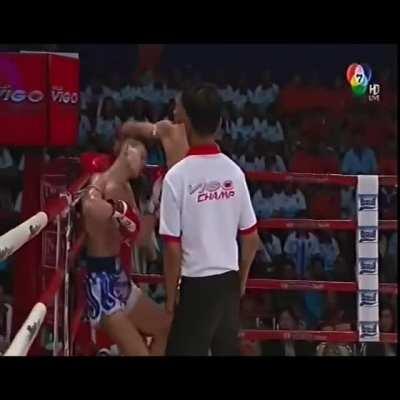 Petchboonchu with Vicious elbows.