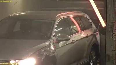 How to enter a garage at full tilt!