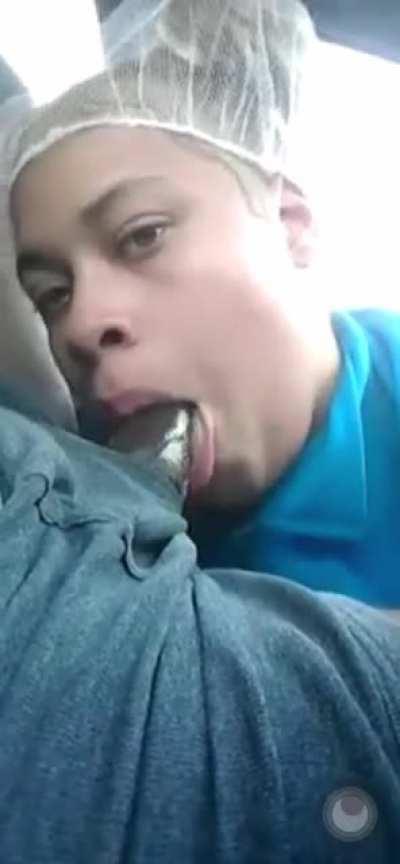 Work break eating sum dick 🤤👅