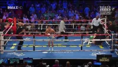 31 Year Old Golovkin Breaks Matthew Macklin's Ribs