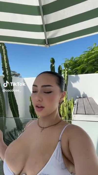 Busty babe here. smash or pass?