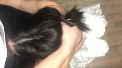 I'm the cool kind of mom you can facefuck in the kitchen