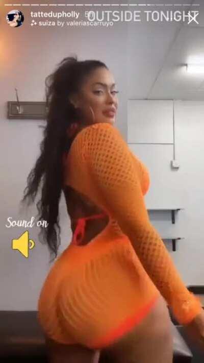 Fuckkk not the ass clap 😩😩😩😍😍😍