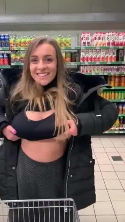 supermarket flash