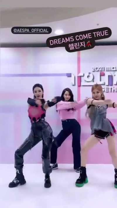 Yoona 🦌 - IG 08JAN2022: Dreams Come True Challenge