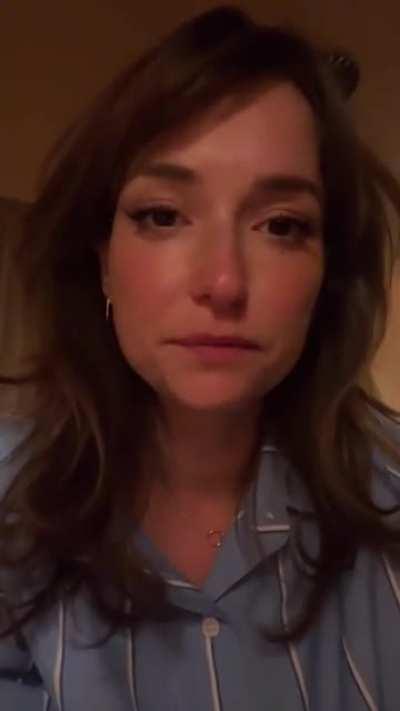 I'd never scroll past her!