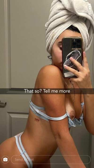 Your GF Just Hit 34K on Instagram, and You Still Pretend You’re the Only Guy She Talks To