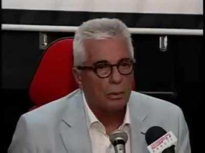 O que está acontecendo aqui no Corinthians é exatamente o seguinte