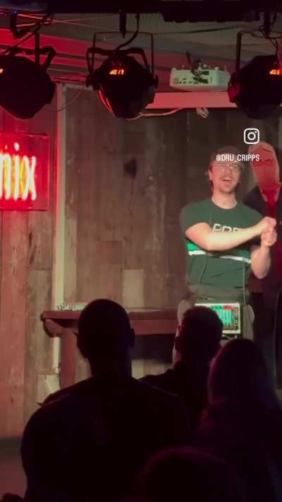 This crowd work is genius