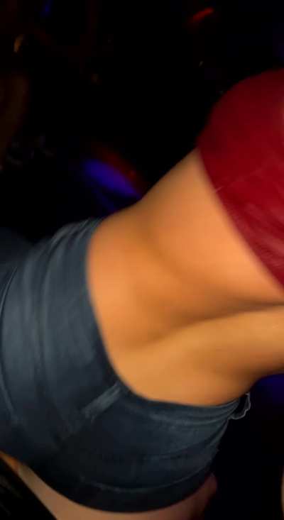 Everyone else is just sitting there …but we’re having a good time 😋