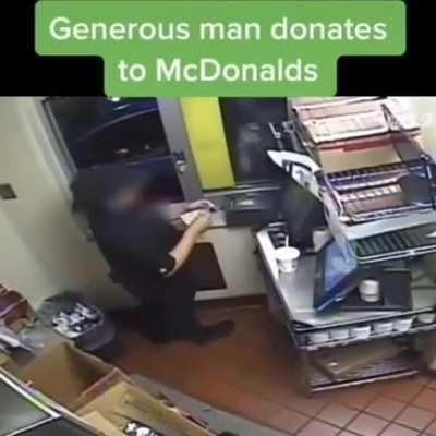 What a kind man 😀