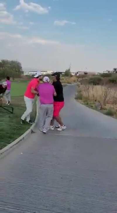 “Ya, ta, ya, ya cabrones, ya!”